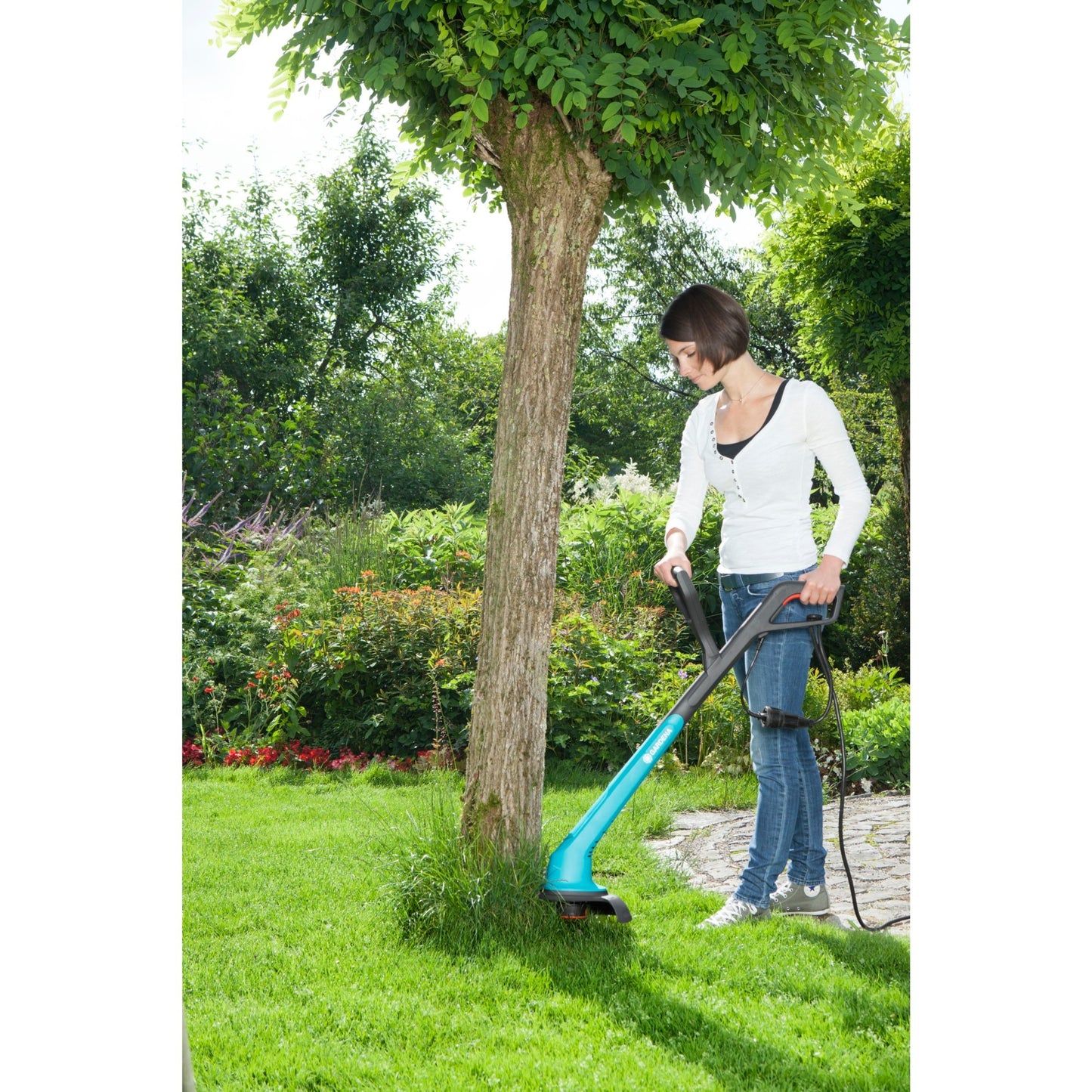Gardena smallcut 300 23 grastrimmer - 300w - maaibreedte 23 cm
