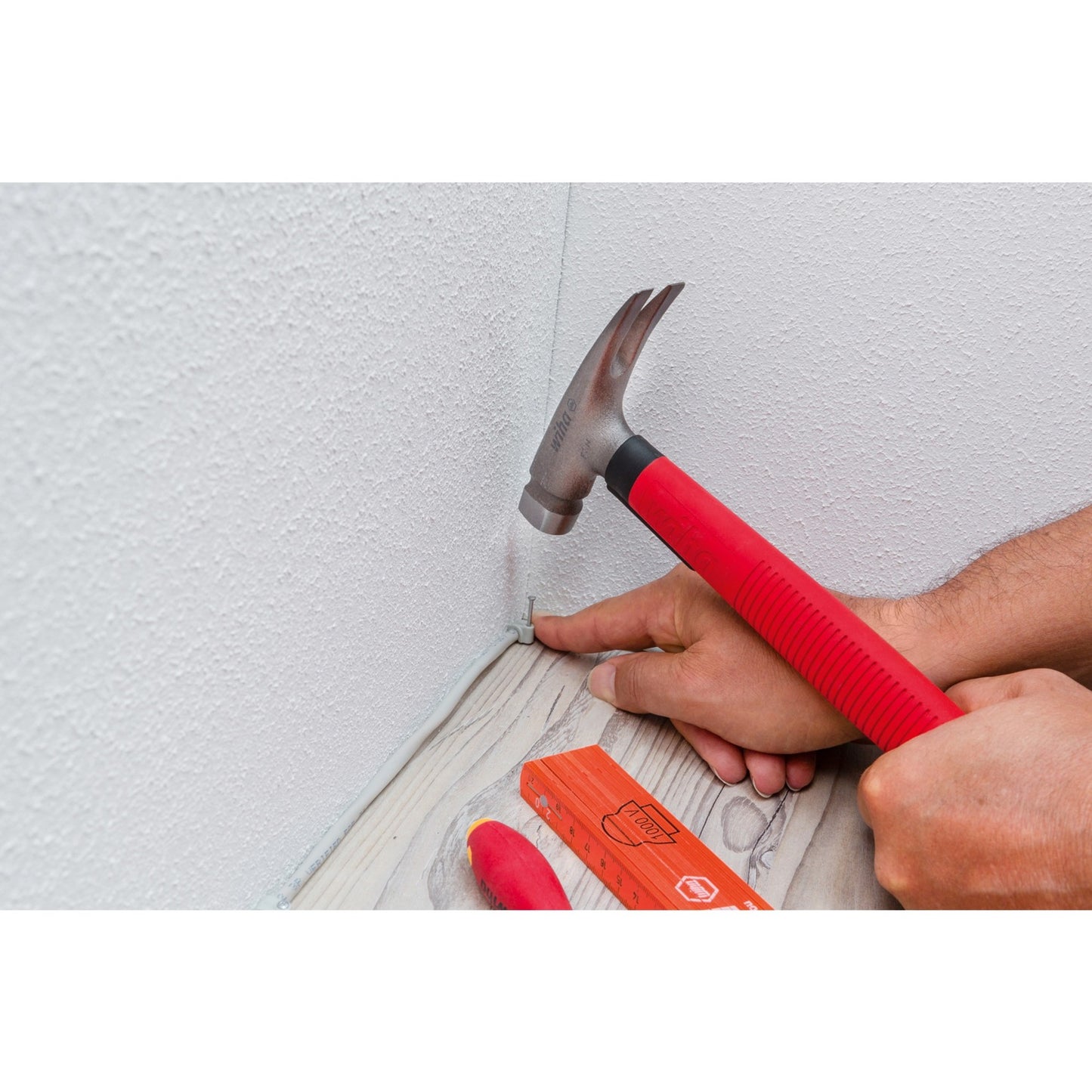 Wiha elektrikerhammer hamer (rood)