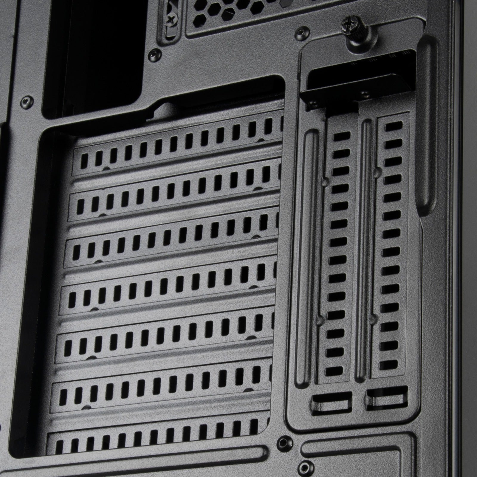 Silverstone fara r1 v2 midi tower behuizing (zwart | 3x usb-a | tempered glass)