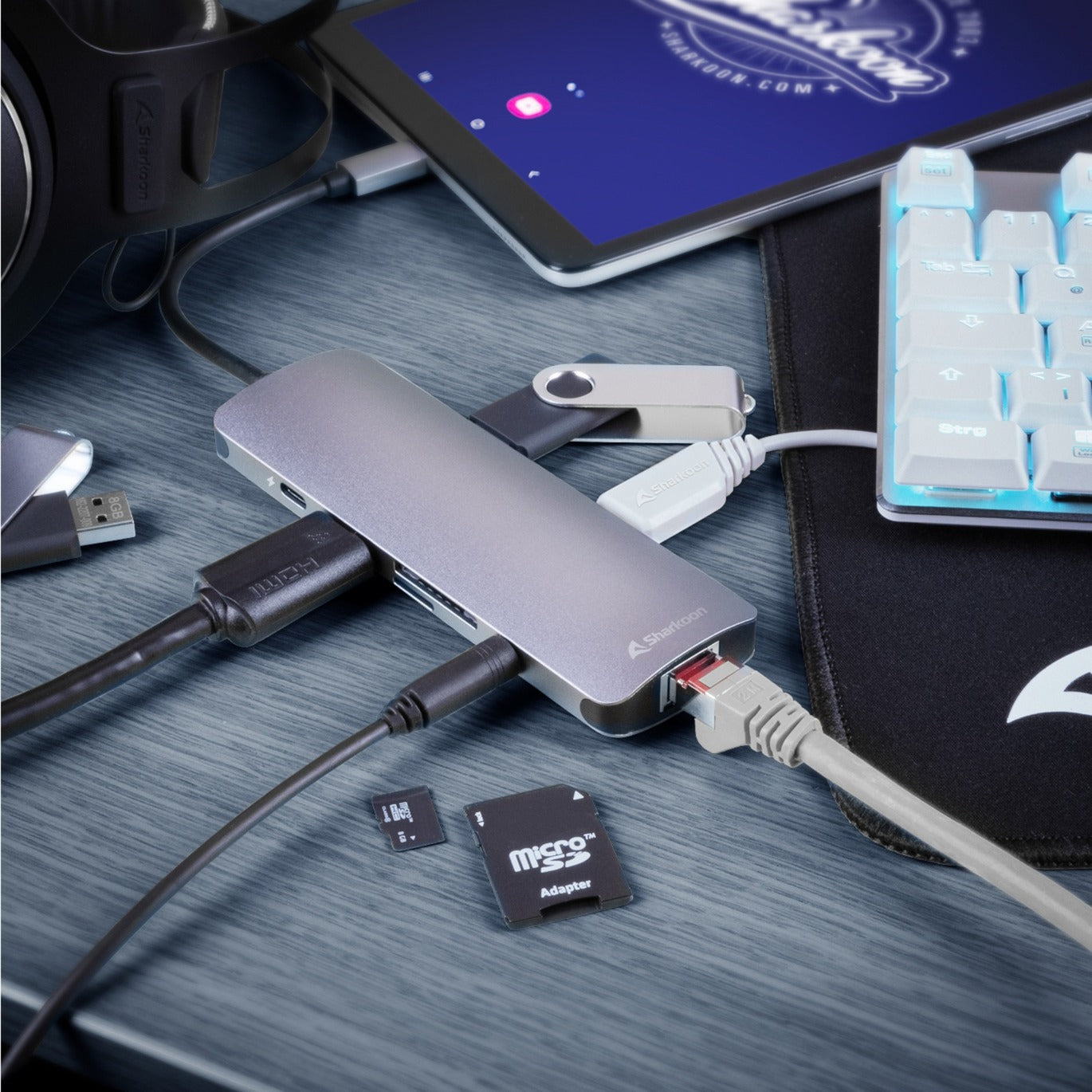 Sharkoon usb 3.0 type c combo adapter dockingstation (donkergrijs)