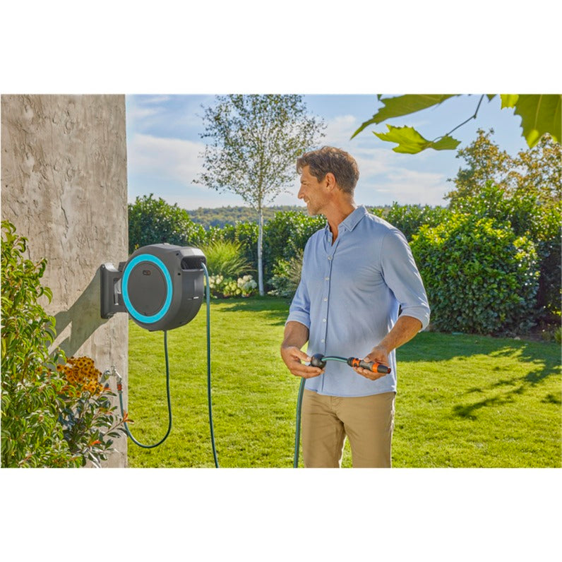Gardena 35 m wand-slangenbox powerroll xl slanghaspel (grijs turquoise, 35 meter, accu en oplader niet inbegrepen, power for all alliance)
