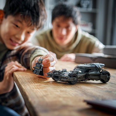 Lego super heroes - batman v superman batmobile constructiespeelgoed (76331)