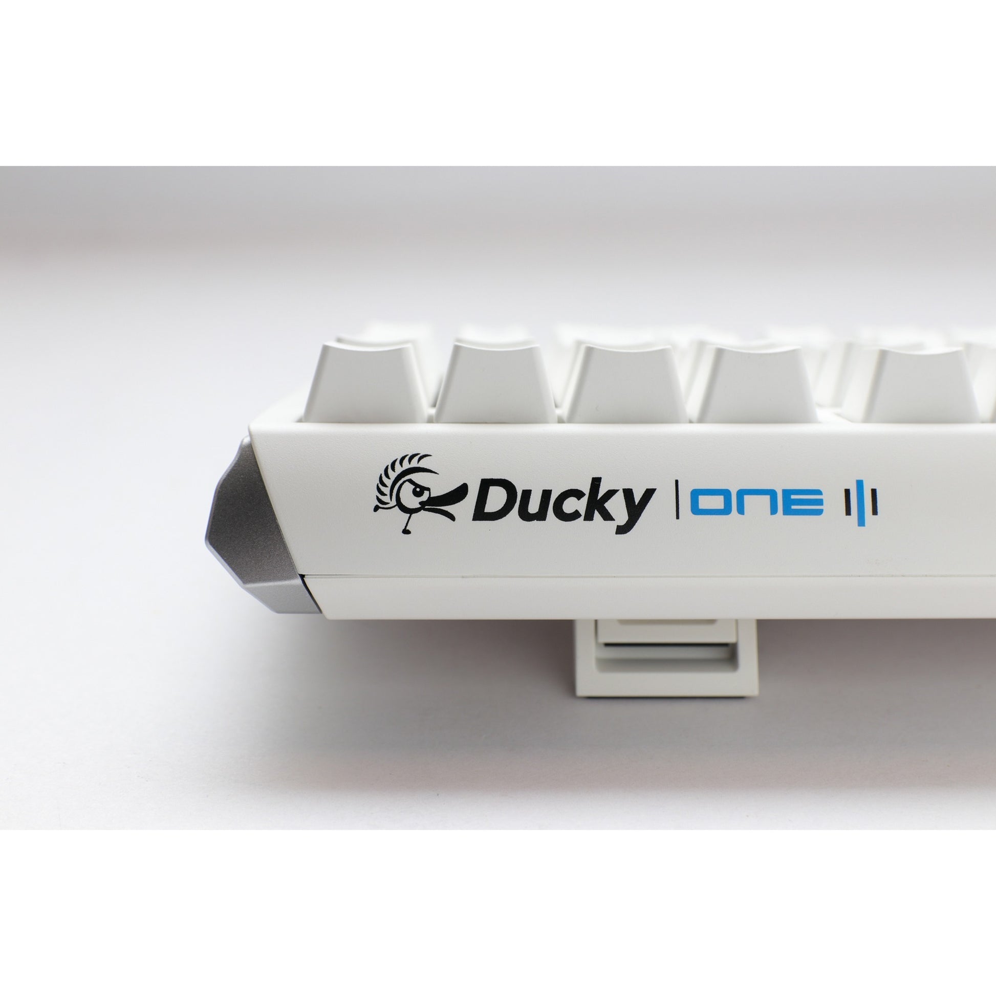 Ducky one 3 classic pure white tkl rgb mechanisch toetsenbord (wit, us lay-out (qwerty), cherry mx speed silver, 80% (tkl), rgb leds, double-shot pbt, hot-swappable, quack mechanics)