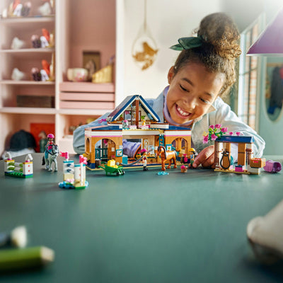 Lego friends 42688 - paardenstal en manege
