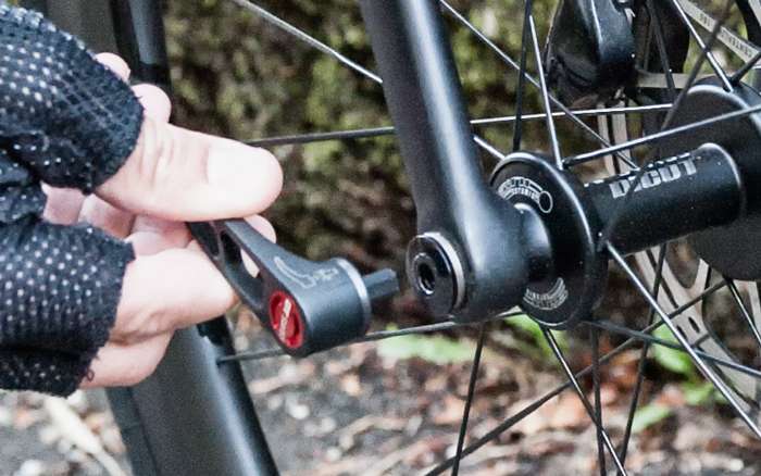 Dt swiss rws mtb plug in thru axle