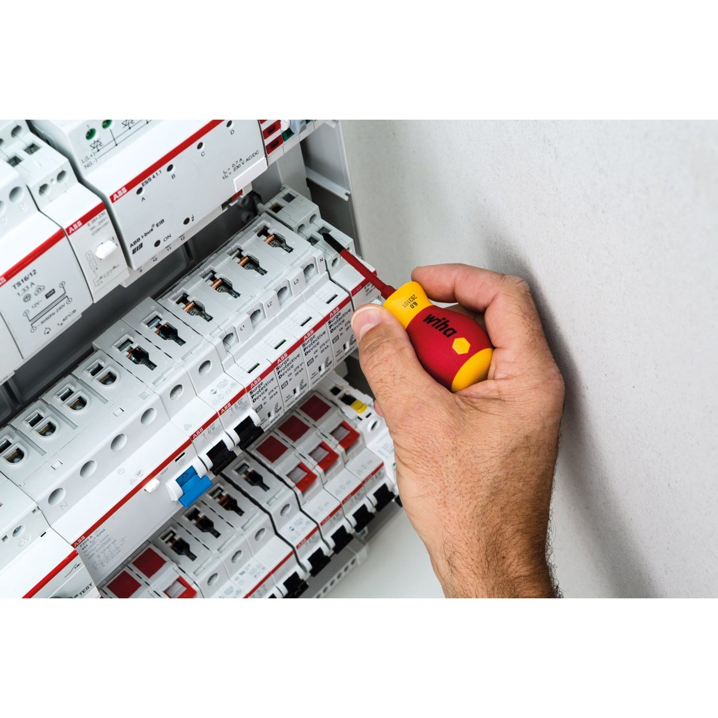 Wiha schroevendraaier met bithouderset electric slimvario (rood geel, stubby 4-delig met slimbits)