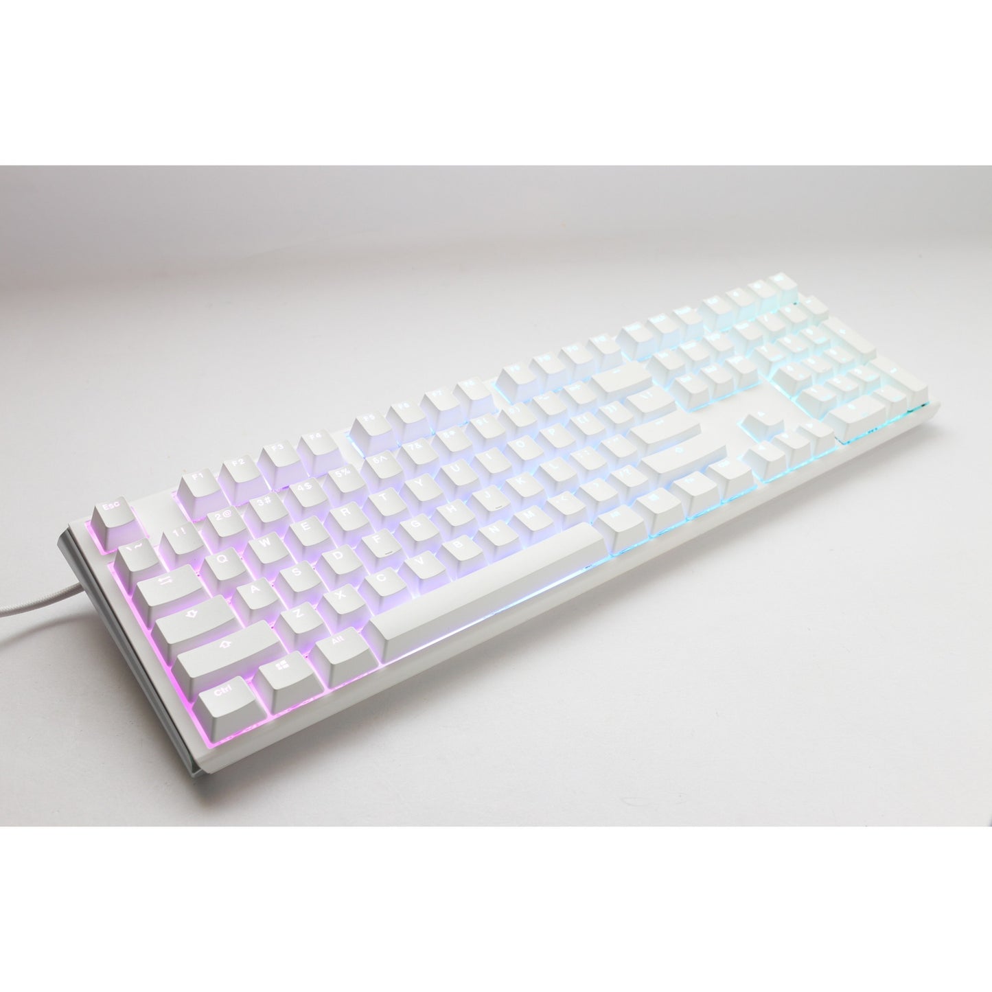 Ducky one 3 classic pure white rgb mechanisch toetsenbord (wit, us lay-out (qwerty), cherry mx silent red, 100%, rgb led, double-shot pbt, hot-swappable, quack mechanics)