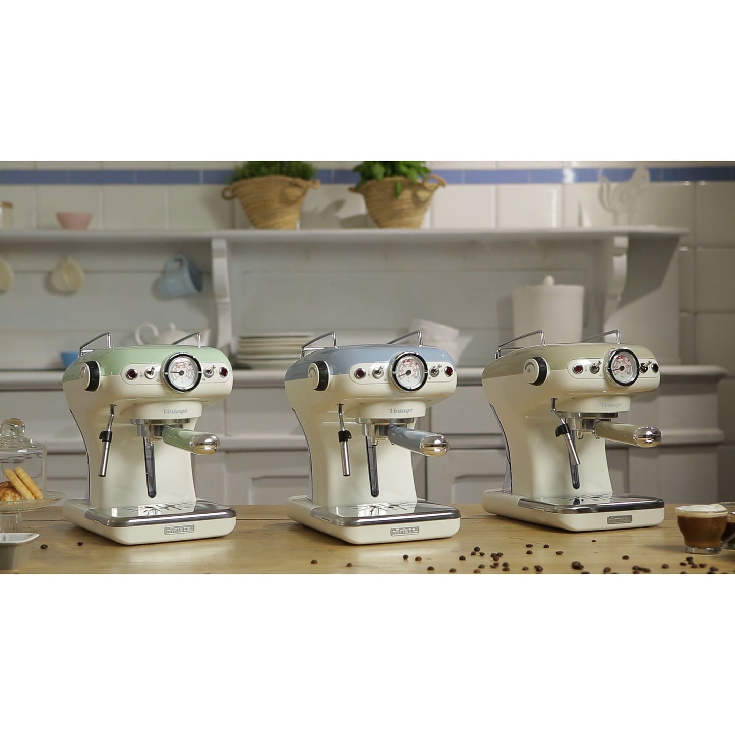 Ariete vintage espressomachine 1389 15 (lichtblauw wit)