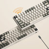 Iqunix f97 hitchhiker wireless mechanical keyboard (grijs, us lay-out (qwerty), cherry mx red, 96%, rgb leds, hot-swappable, pbt, 2.4ghz | bluetooth 5.1 | usb-c)