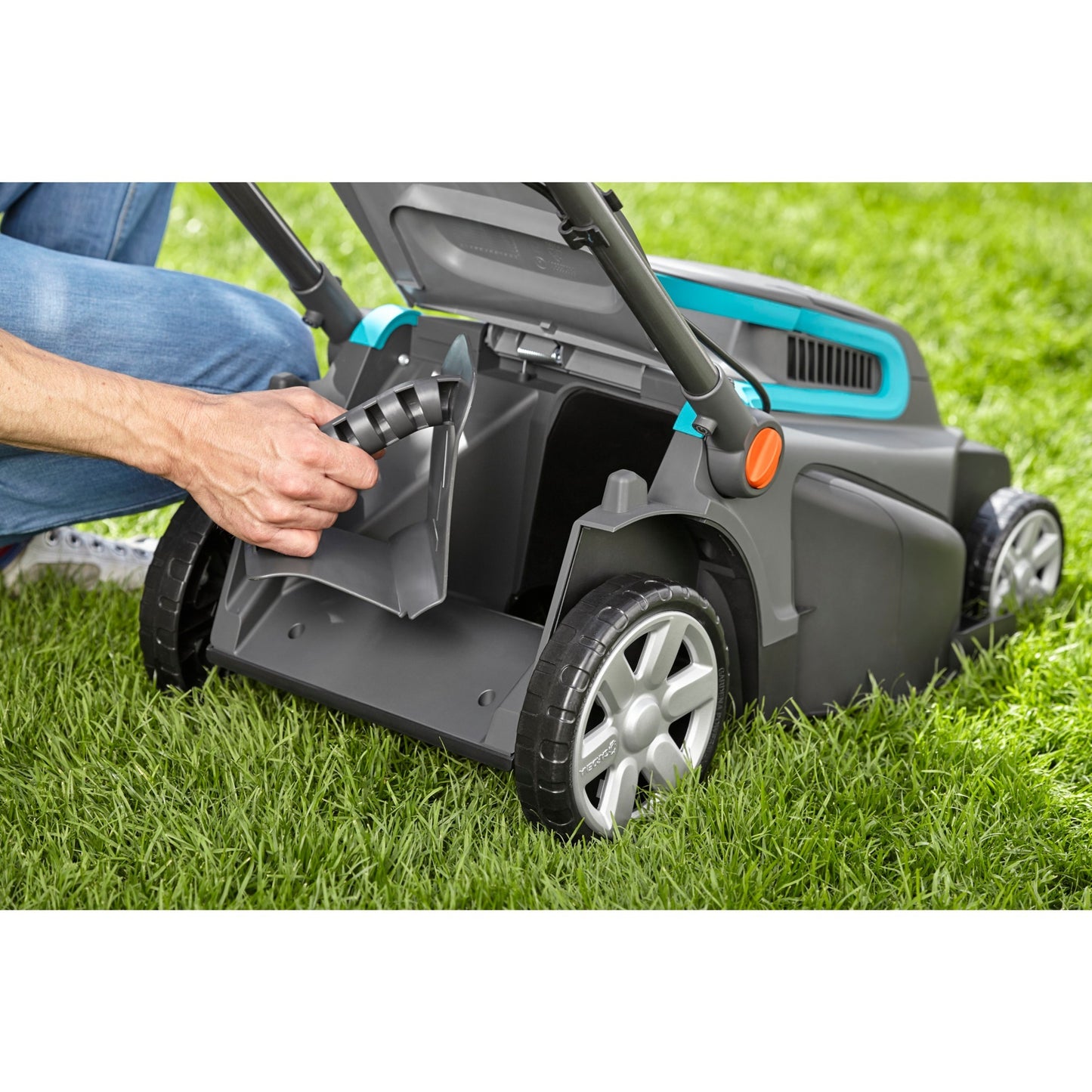 Gardena powermax™ elektrische grasmaaier - maaibreedte 42 cm - gazons tot ca. 800m²