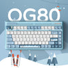 Iqunix og80 wintertide wireless mechanical keyboard (lichtblauw, us lay-out (qwerty), iqunix moonstone turbo, 80% (tkl), rgb leds, hot-swappable, pbt, 2.4ghz | bluetooth 5.1 | usb-c)