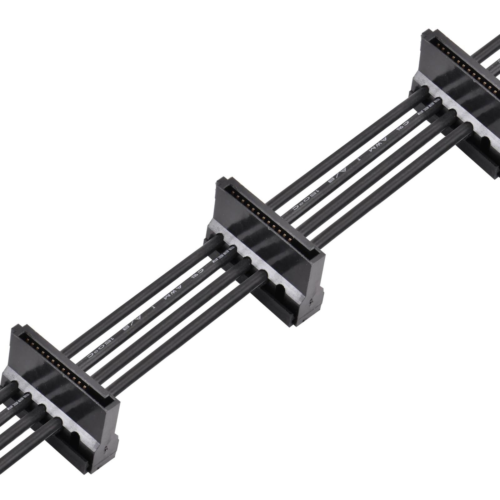 Silverstone sst-cp06-e4, 1x 15-pin-sata > 4x 15-pin-sata kabel
