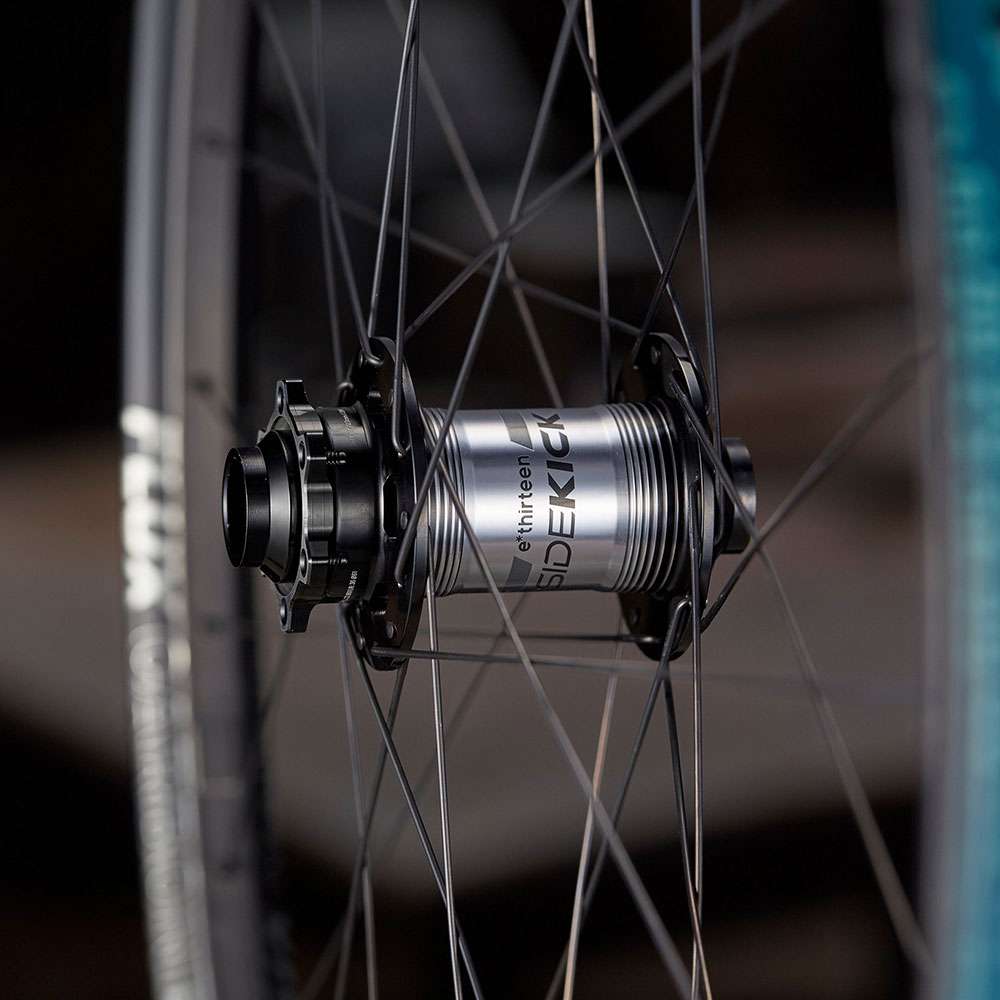 E*thirteen grappler sidekick flux downhill carbon 29 front wheel