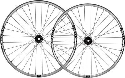 Reverse components black one 29 27.5 boost tubeless wheelset