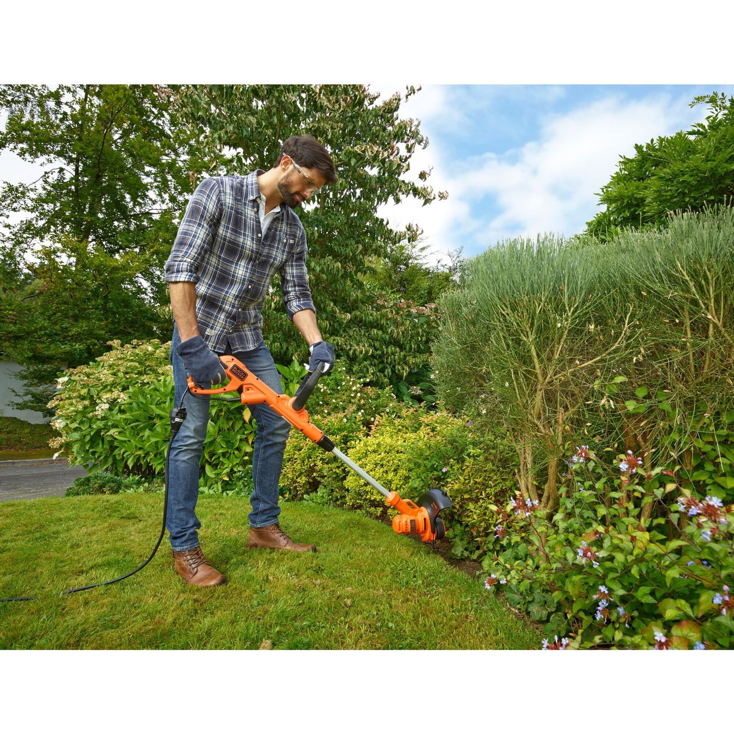 Black+decker grastrimmer besta525-qs (450w | 25cm | afs)