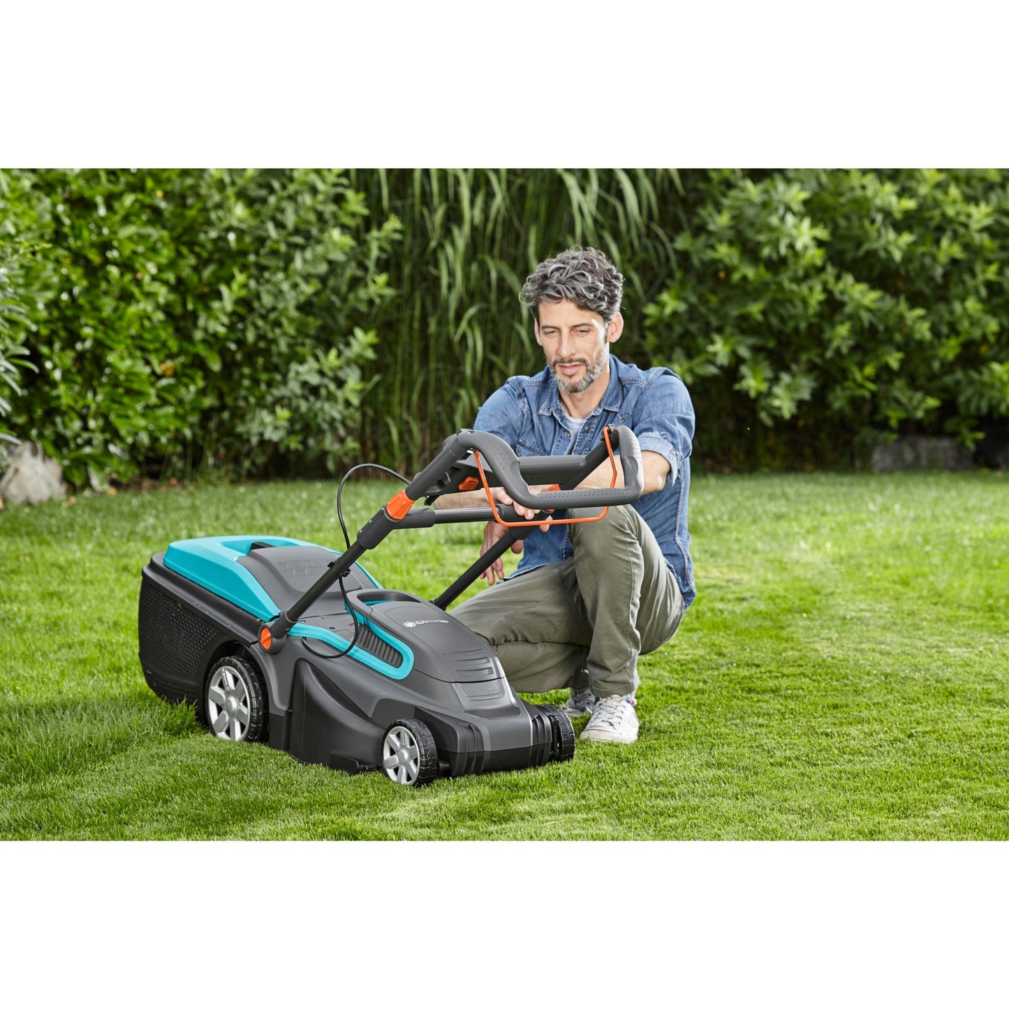Gardena powermax™ elektrische grasmaaier - maaibreedte 42 cm - gazons tot ca. 800m²
