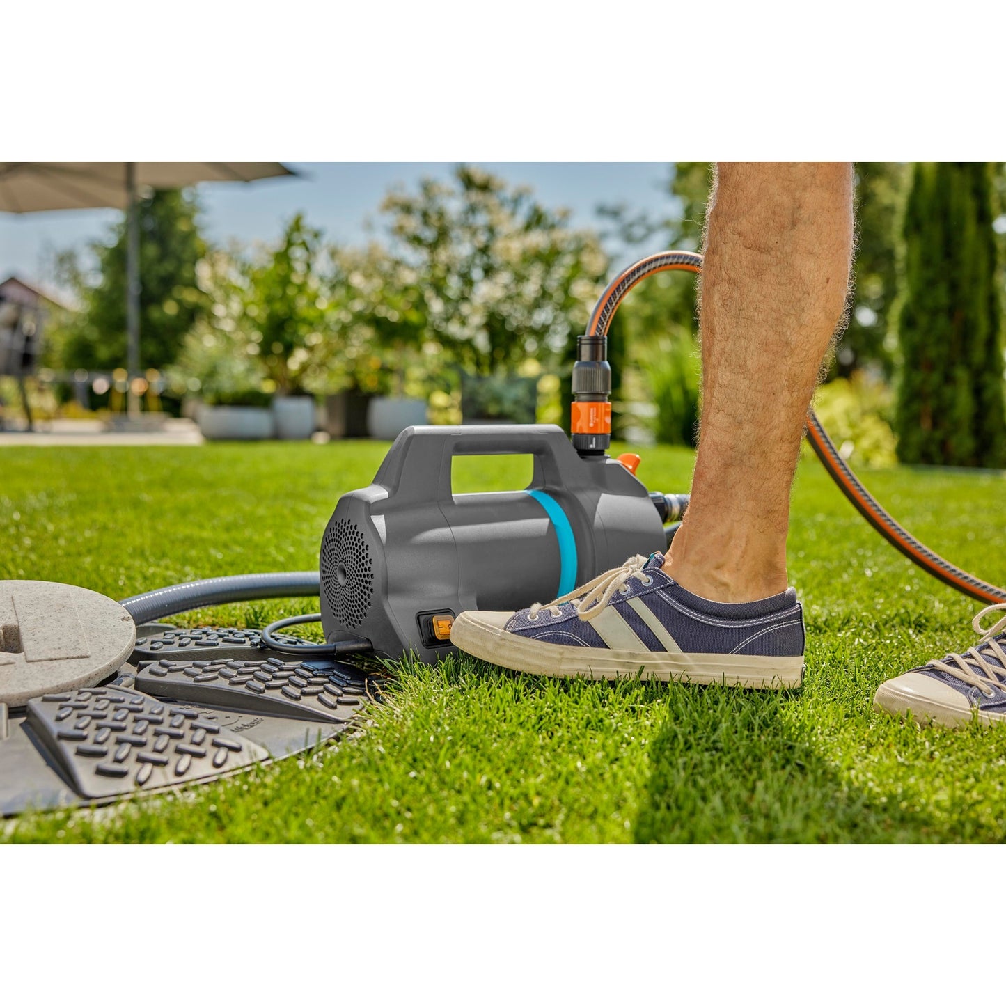 Gardena besproeiingspomp 4100 silent (donkergrijs turquoise, 550 watt)