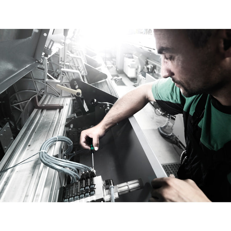 Wera kraftform 12sb1 micro-schroevendraaierset (zwart groen, voor elektrische apparaten)