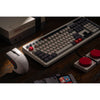 8bitdo retro r8 mouse - n edition (grijs rood, 50 - 26000 dpi, bluetooth usb-c 2.4 ghz)