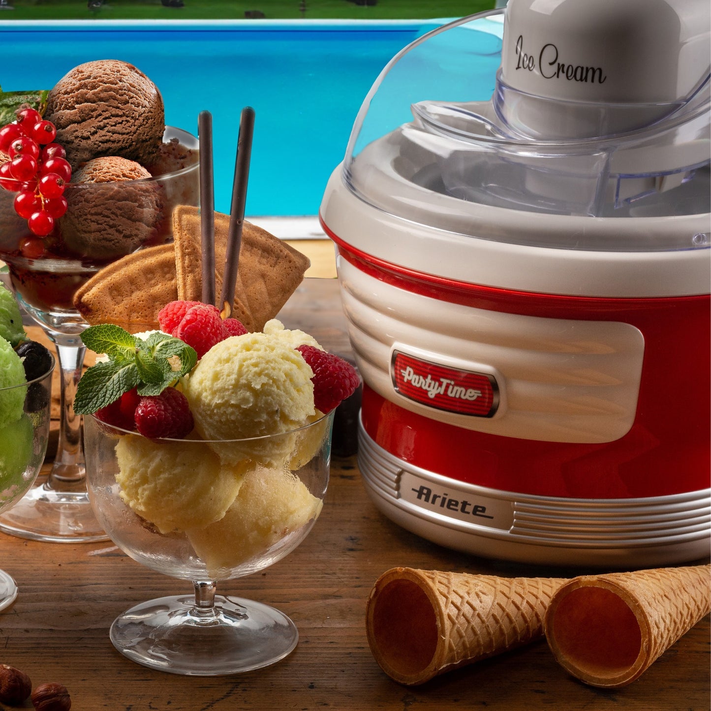 Ariete party time ijsmachine 0643 00 (rood wit)