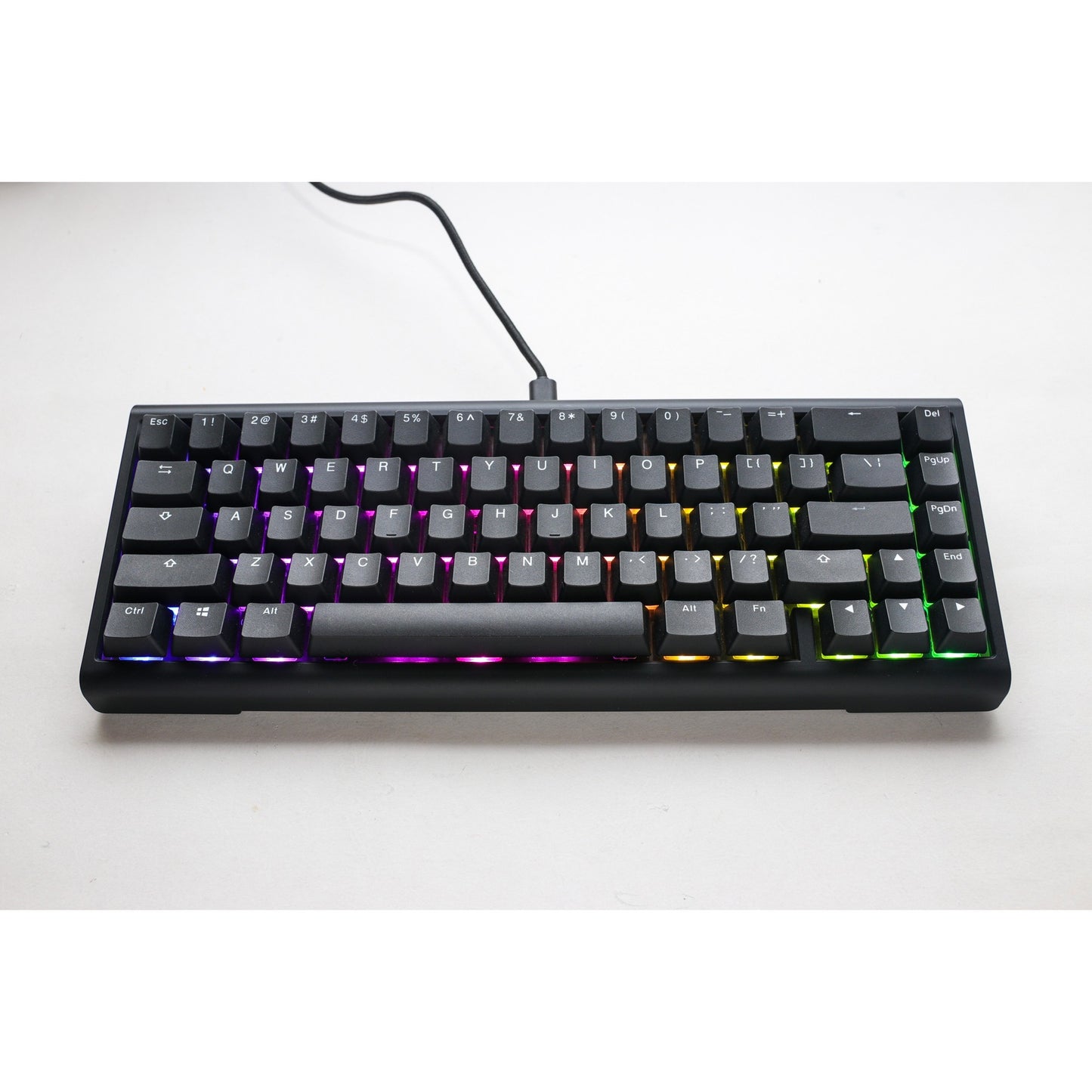 Ducky projectd tinker 65 met qmk via rgb mechanisch toetsenbord (zwart, us lay-out (qwerty), cherry mx blue, 65%, rgb leds, double-shot pbt, hot-swappable, gasket mount)