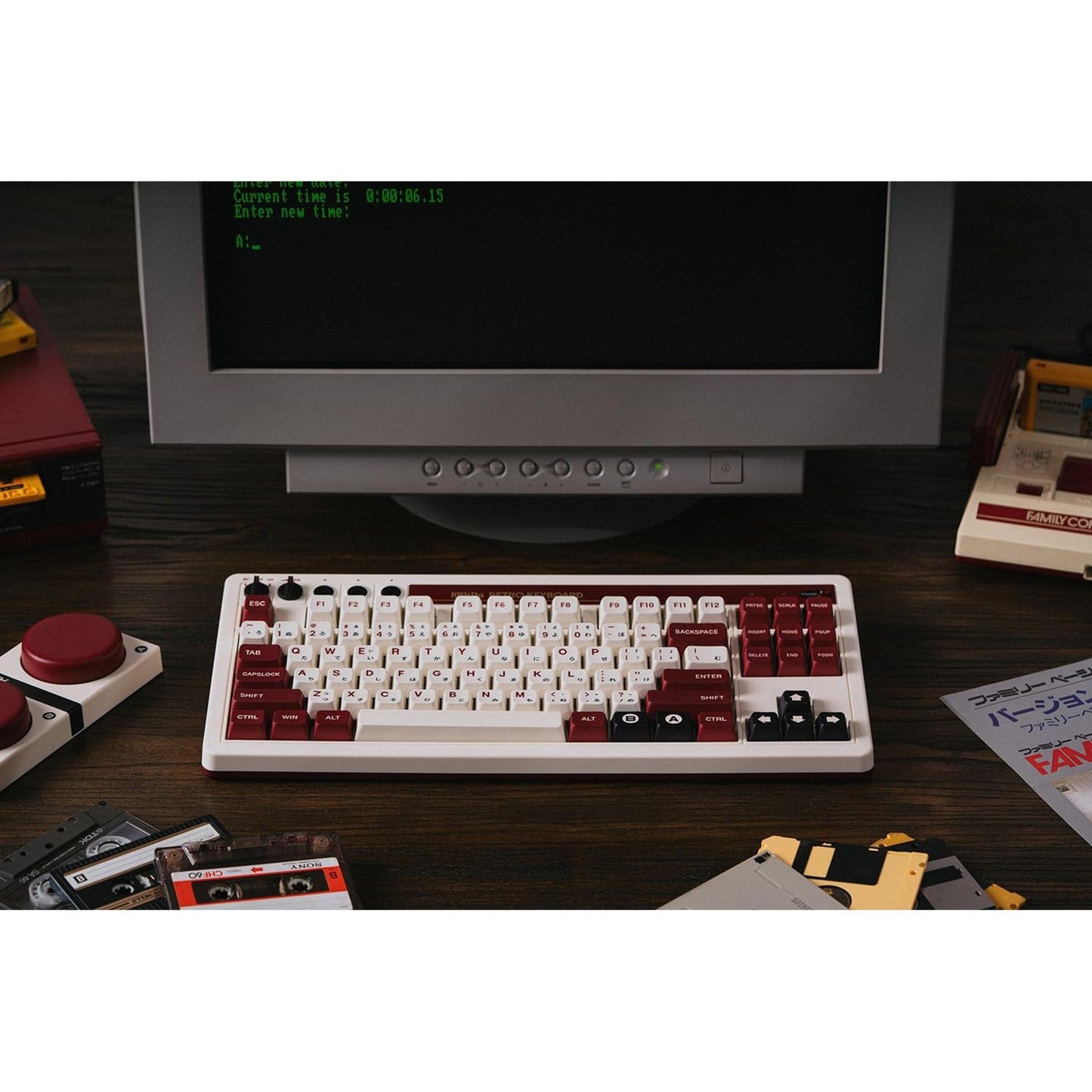 8bitdo retro mechanical keyboard fami edition (beige, us lay-out (qwerty), kailh box white, 80% (tkl), bluetooth low energy, wireless 2.4g, usb)