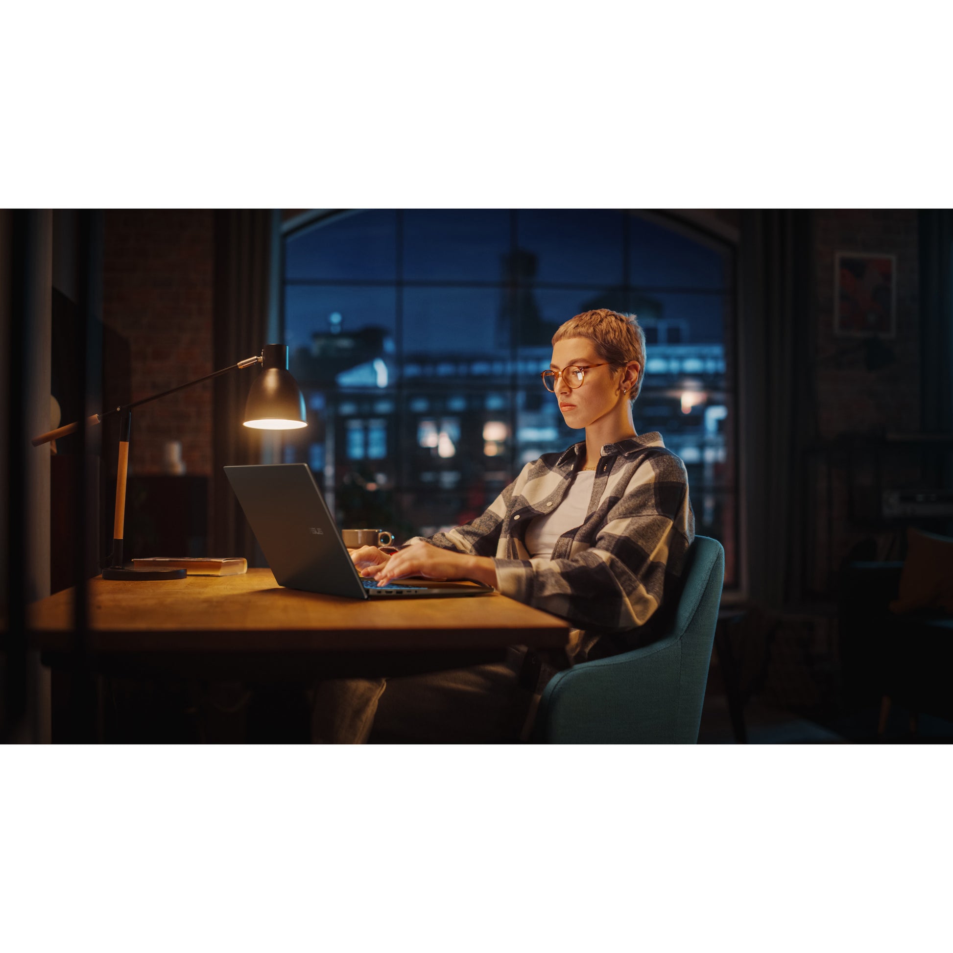 Asus v16 fx3607vh-rp011ws 16 gaming laptop (zwart | core 5 210h | rtx 5050 | 16 gb | 512 gb ssd)
