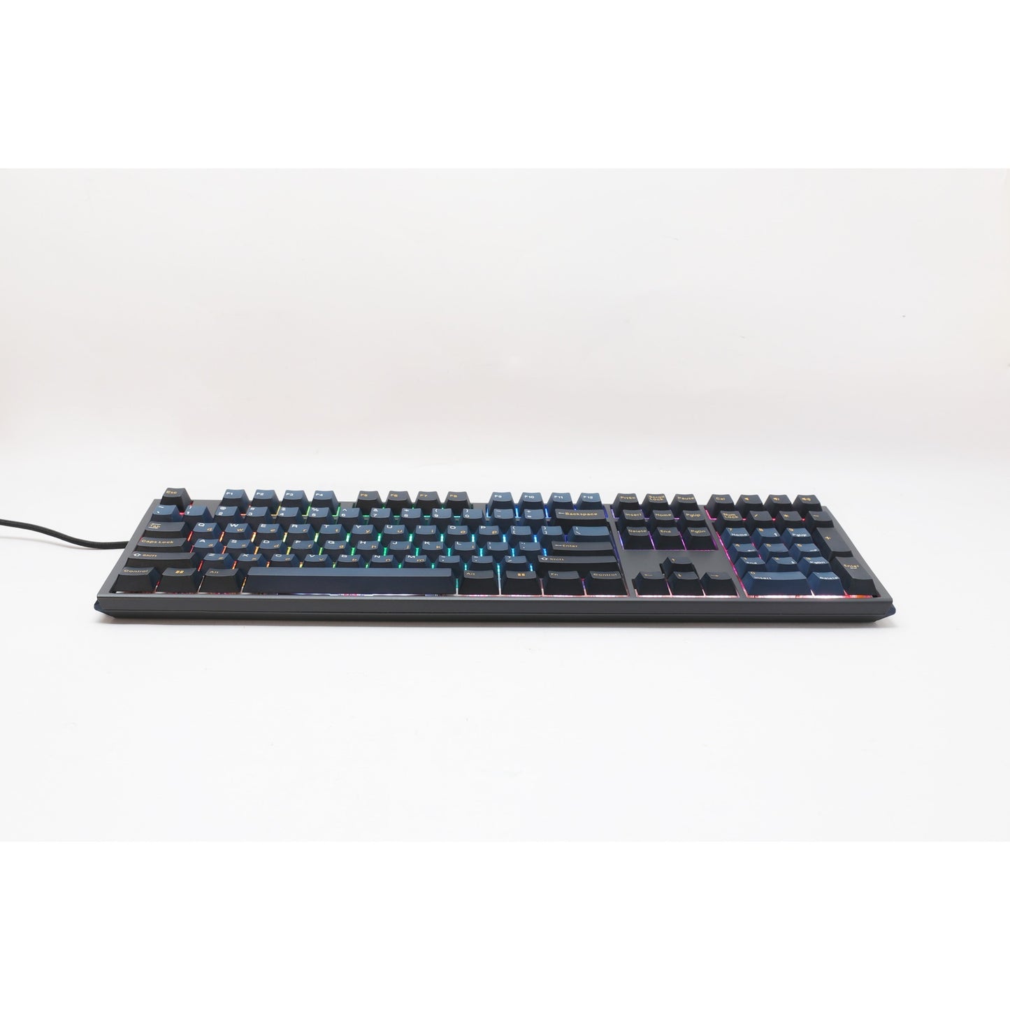 Ducky one 3 pro rgb mechanisch gaming toetsenbord (zwart, us lay-out (qwerty), cherry mx2a red, 100%, rgb led, double-shot pbt, quack mechanics, hot swap)