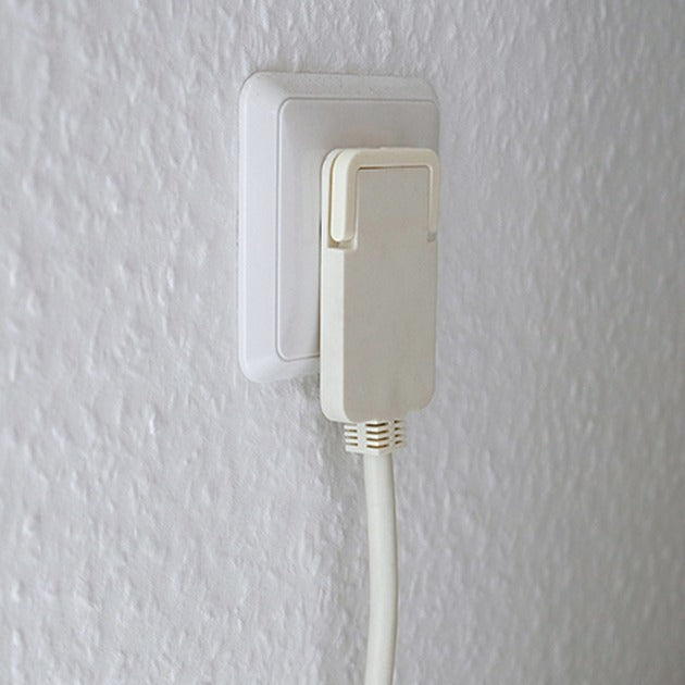 Brennenstuhl comfort-line plus stekkerdoos 4-voudig (met platte stekker, schakelaar, 2 m kabel, en extra brede afstanden van de stopcontacten) kleur: wit