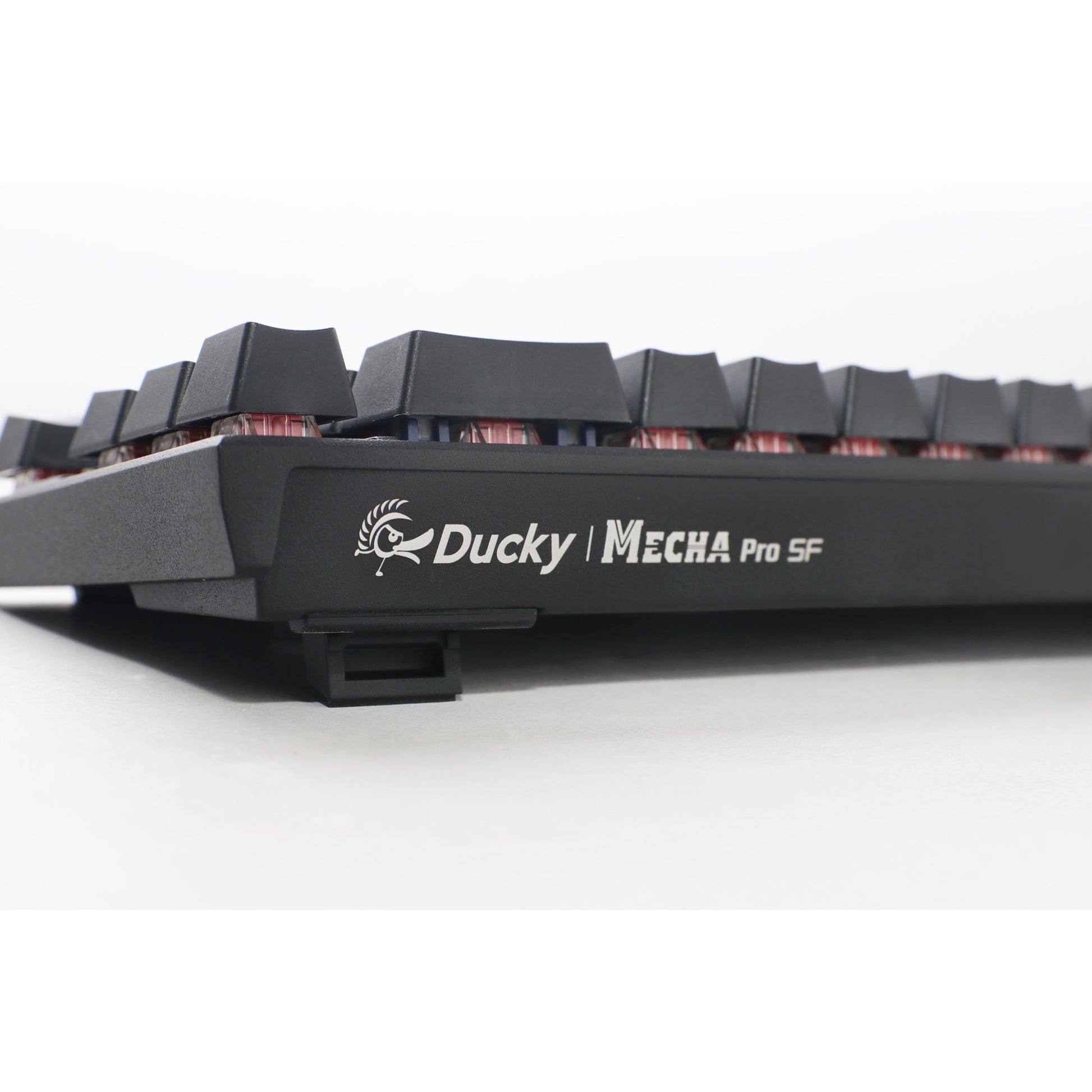 Ducky mecha pro sf rgb mechanisch toetsenbord (zwart, us lay-out (qwerty), cherry mx silent red, 65%, rgb leds, pbt double-shot)