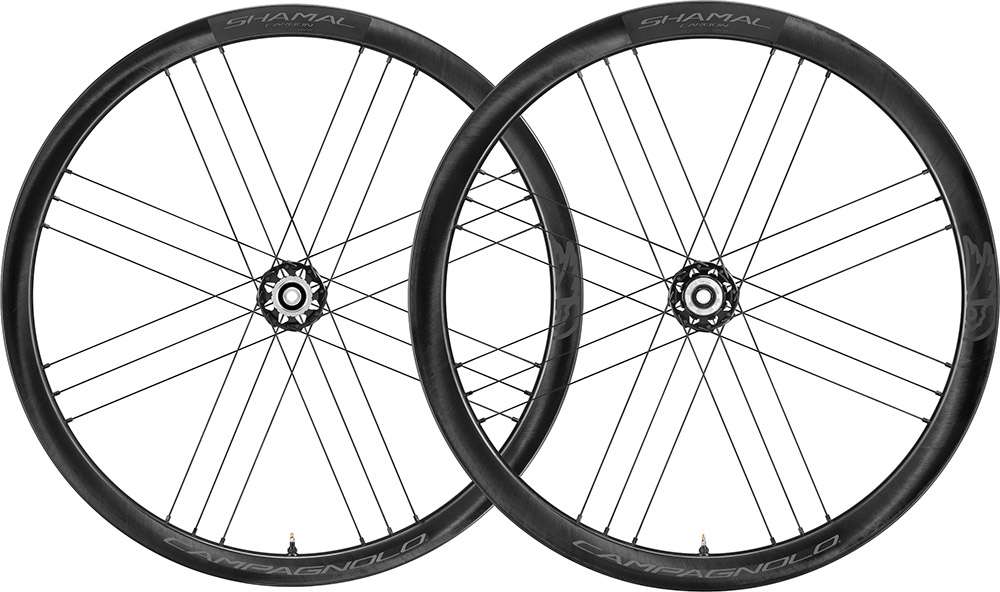 Campagnolo shamal carbon disc wheelset