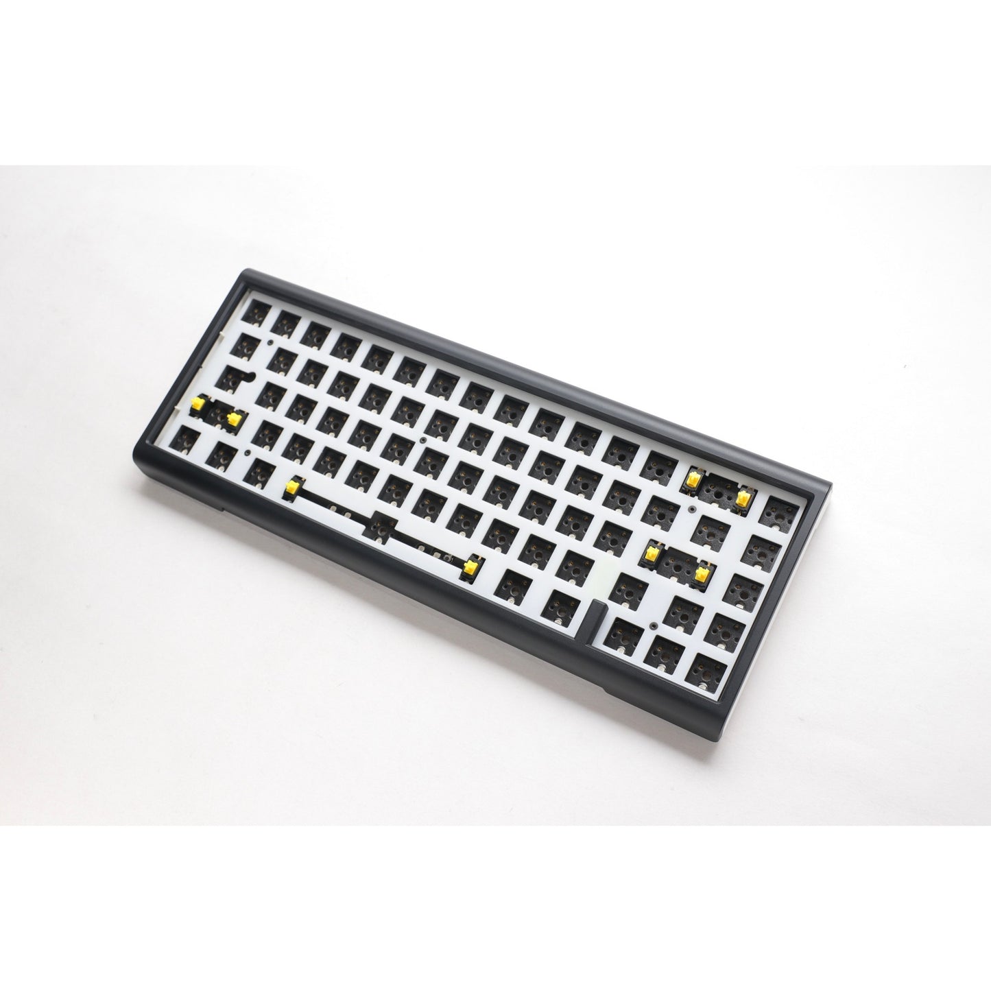 Ducky projectd tinker 65 met qmk via rgb mechanisch toetsenbord (zwart, us lay-out (qwerty), 65%, barebone. rgb leds, hot-swappable, gasket mount)