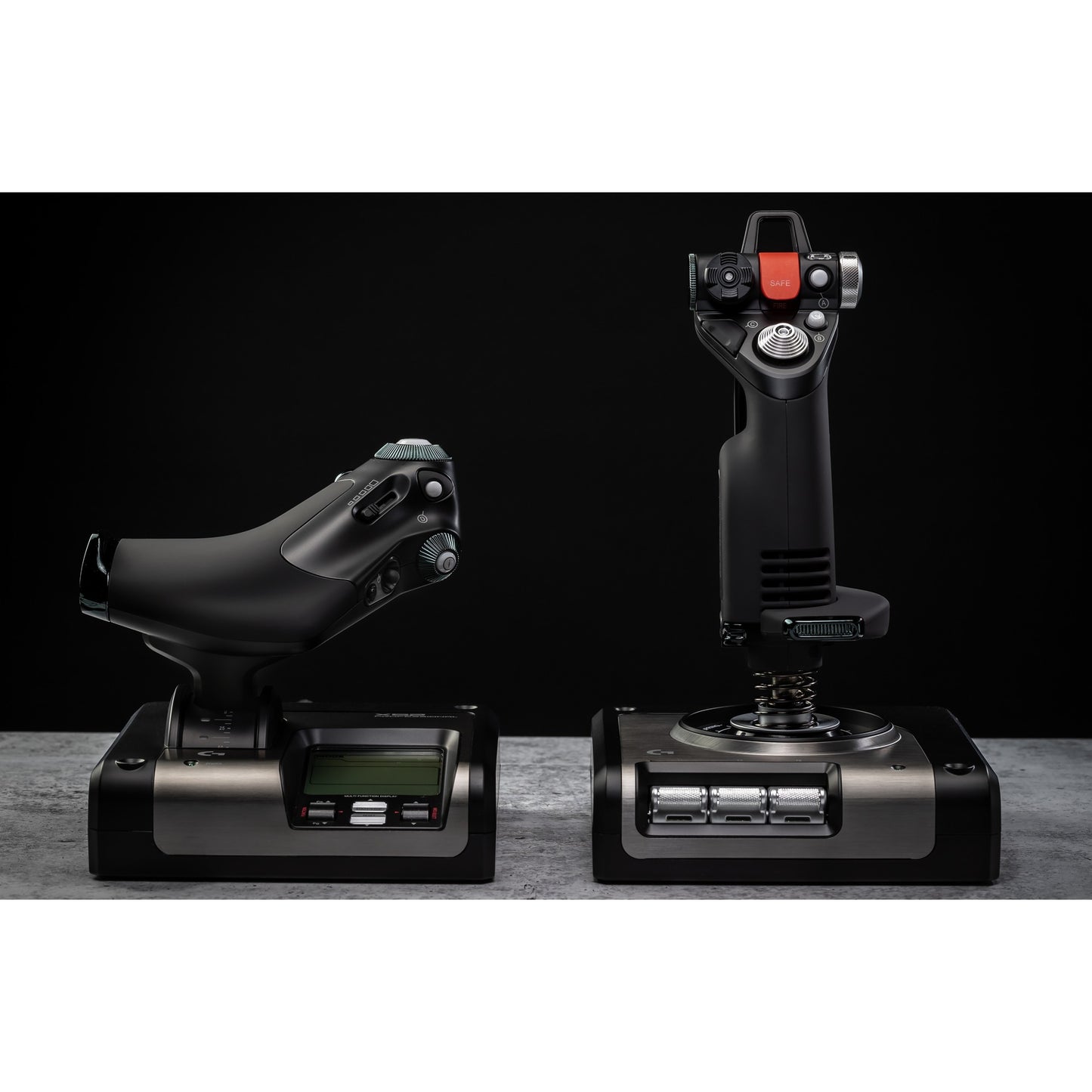 Logitech g saitek x52 pro flight gaming hotas