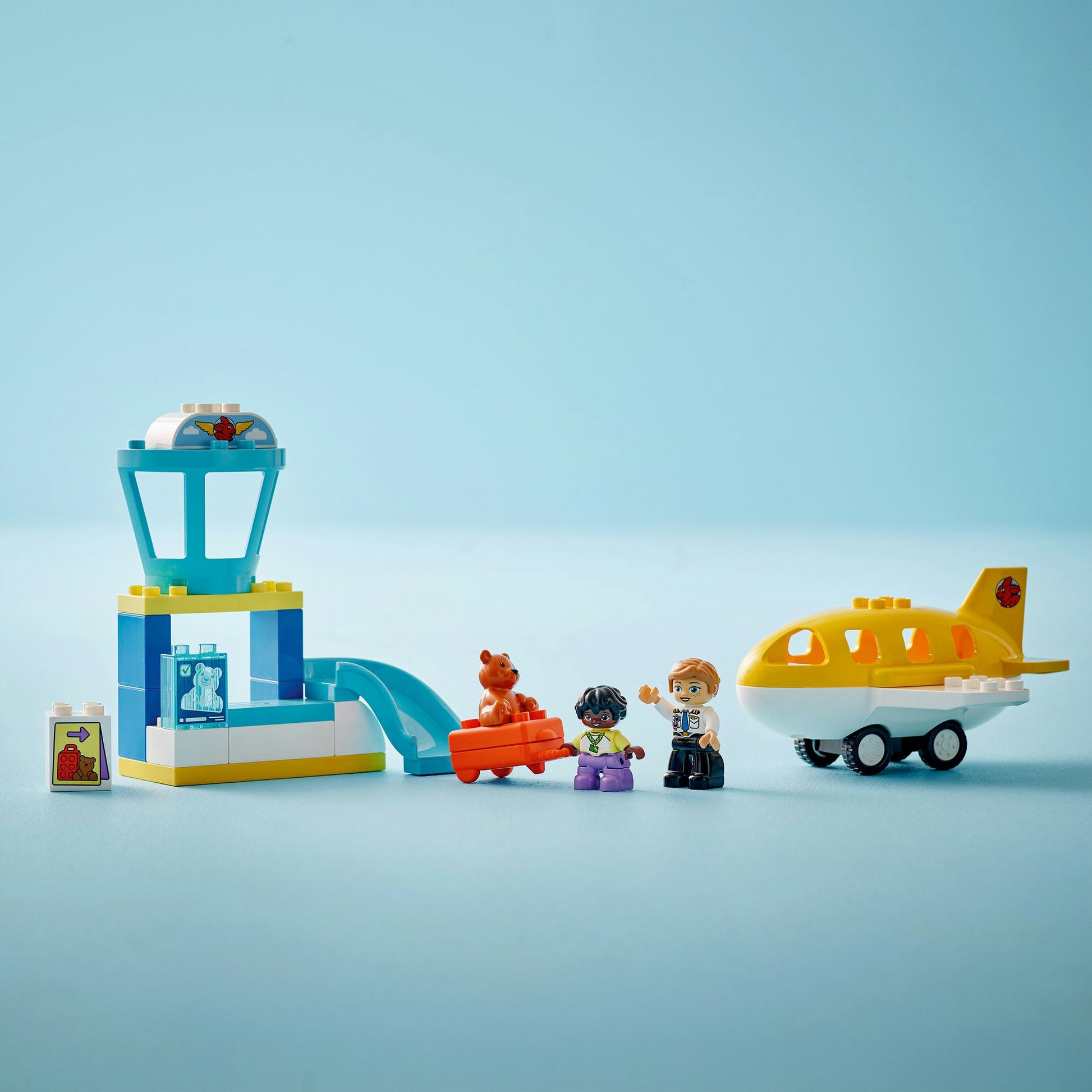 Lego ® duplo® stad voor het eerst op het vliegveld - 10443