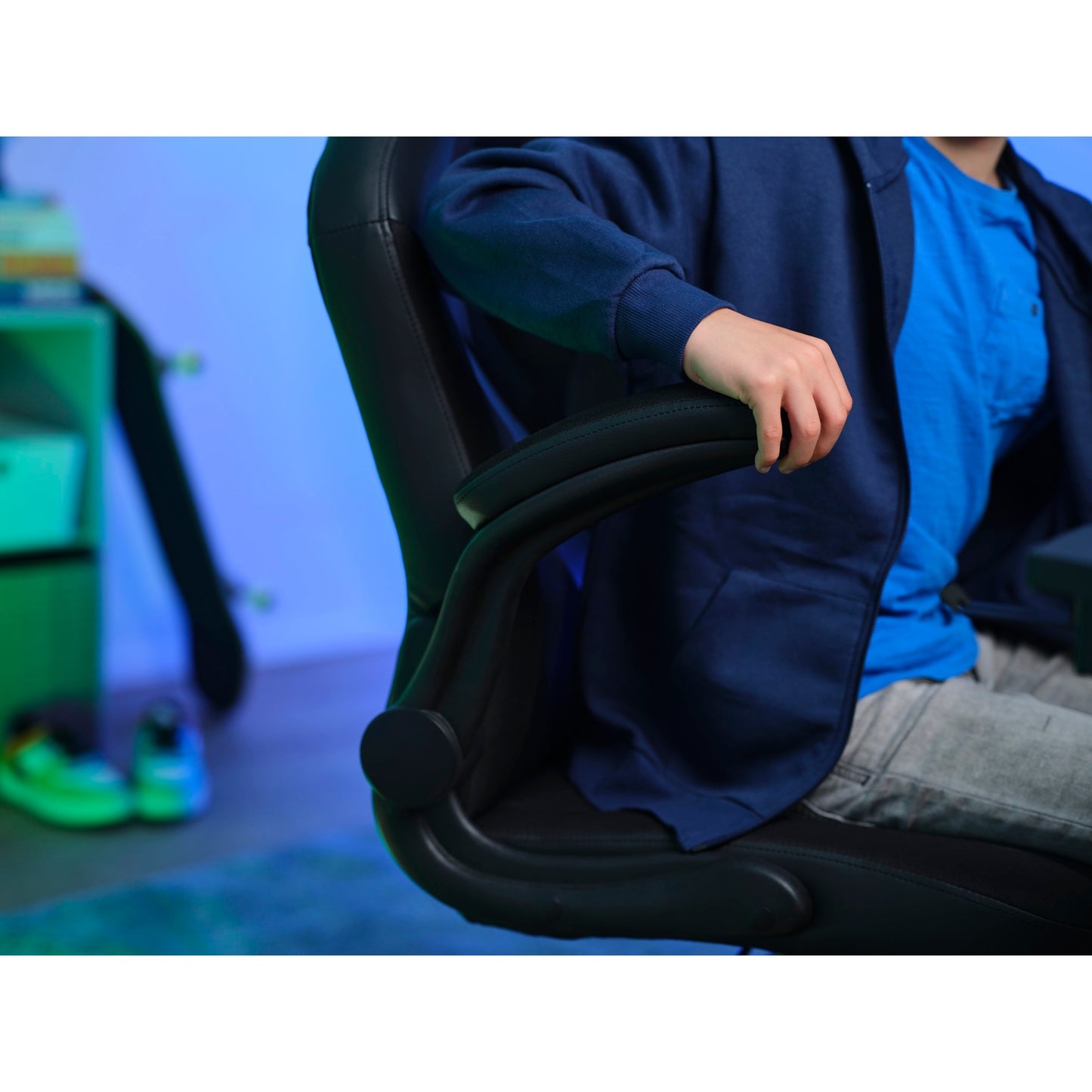 Trust gxt 703 riye gamingstoel (zwart)