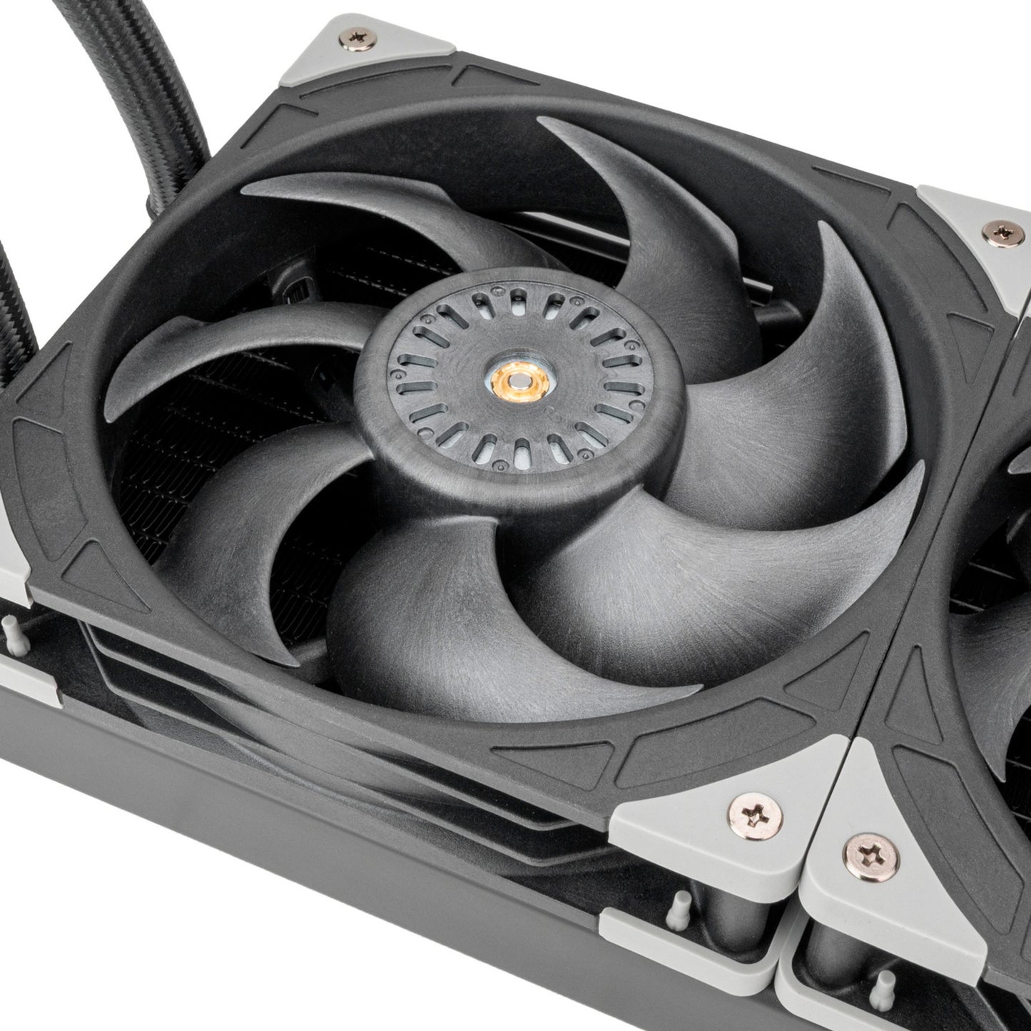 Silverstone xe420 waterkoeling (zwart zilver)