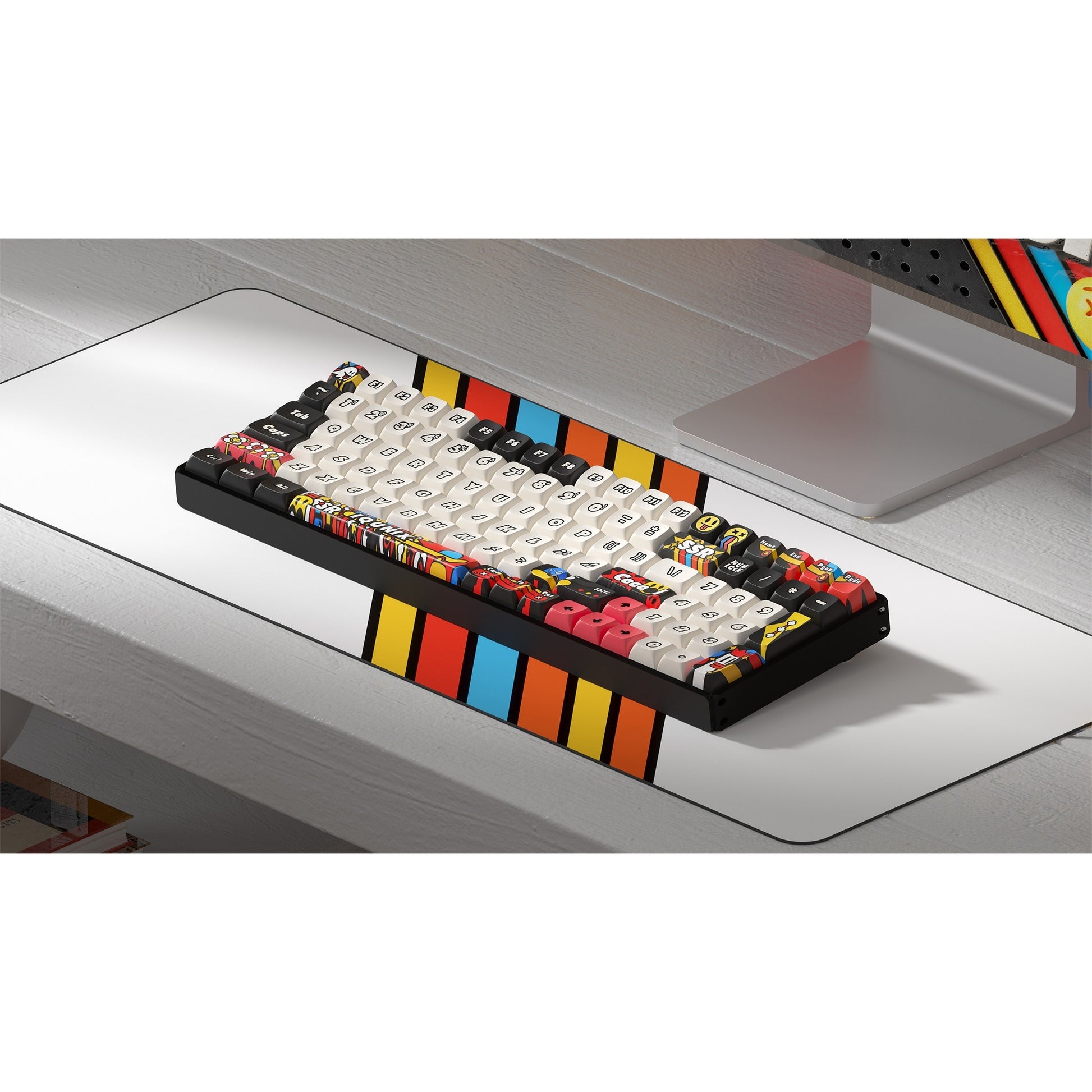 Iqunix f97 graffiti diary wireless mechanical keyboard (zwart, us lay-out (qwerty), ttc gold pink, 96%, rgb leds, hot-swappable, pbt, 2.4ghz | bluetooth 5.1 | usb-c)