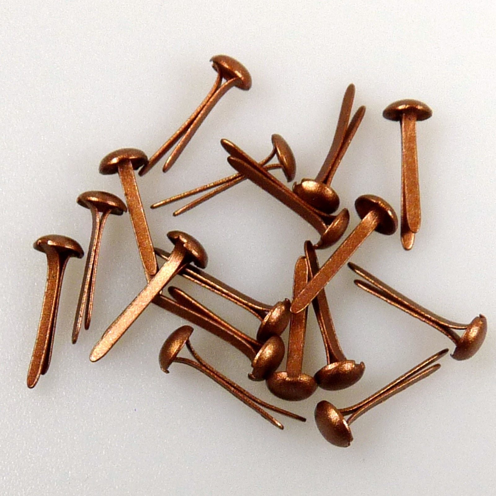 Nellie's choice • floral brads 3mm (40stuks pkg) copper 876u metallic