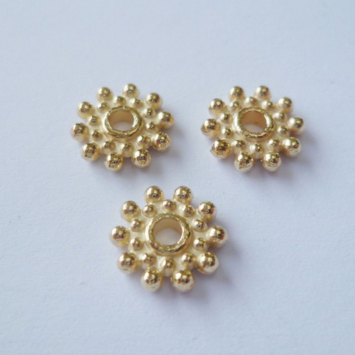Nellie's choice • floral spacers 20stuks gold nr. 8
