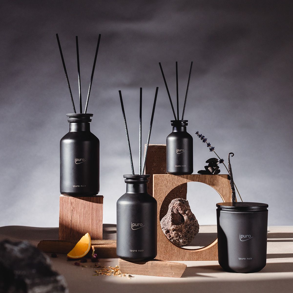 Ipuro geurkaars noir 270gr