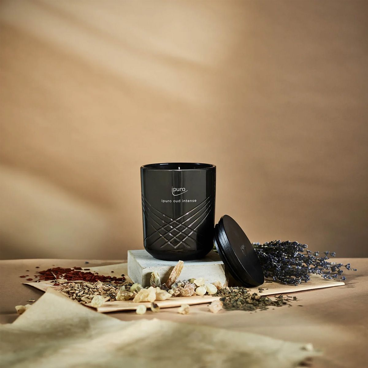 Ipuro geurkaars oud intens 270gr