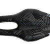 Ism zadel p1 gravel, zwart
