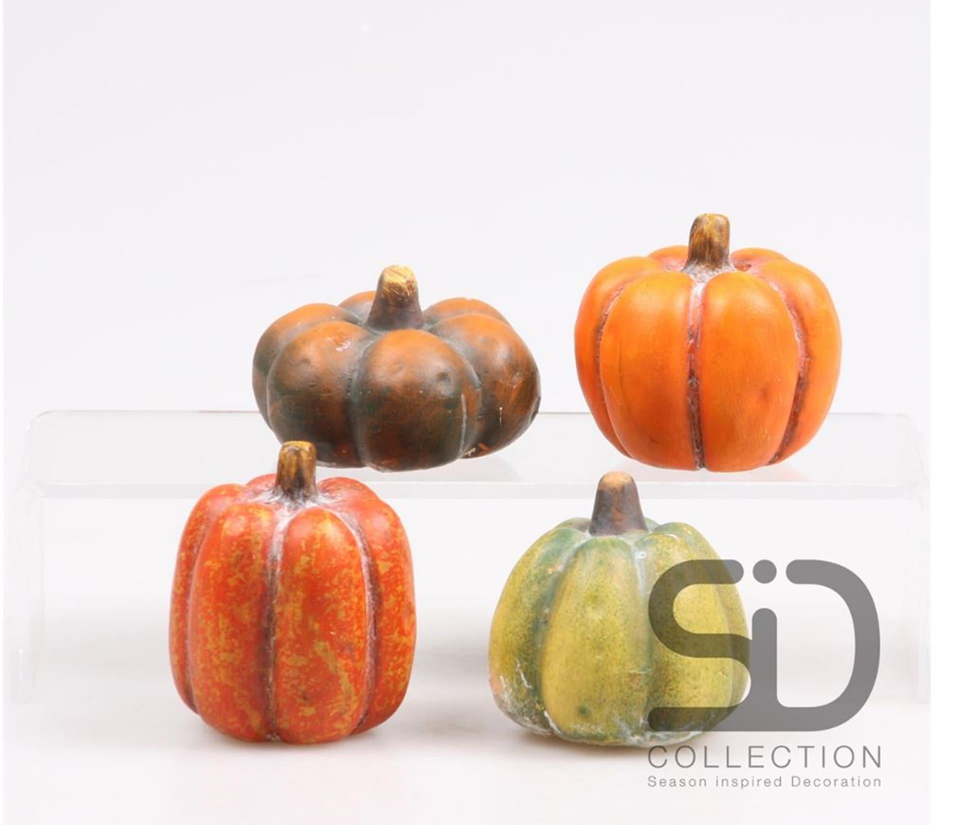 Season inspired decoration pompoen polystone klein 5x5x6cm