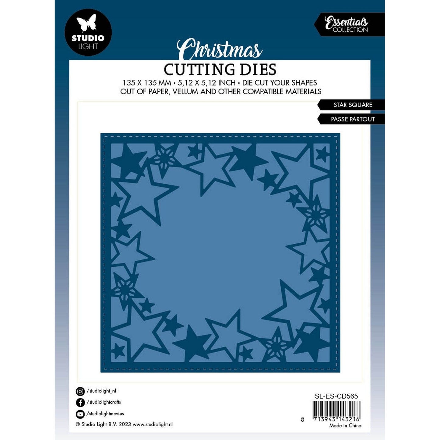 Studio light • essentials cutting die star square