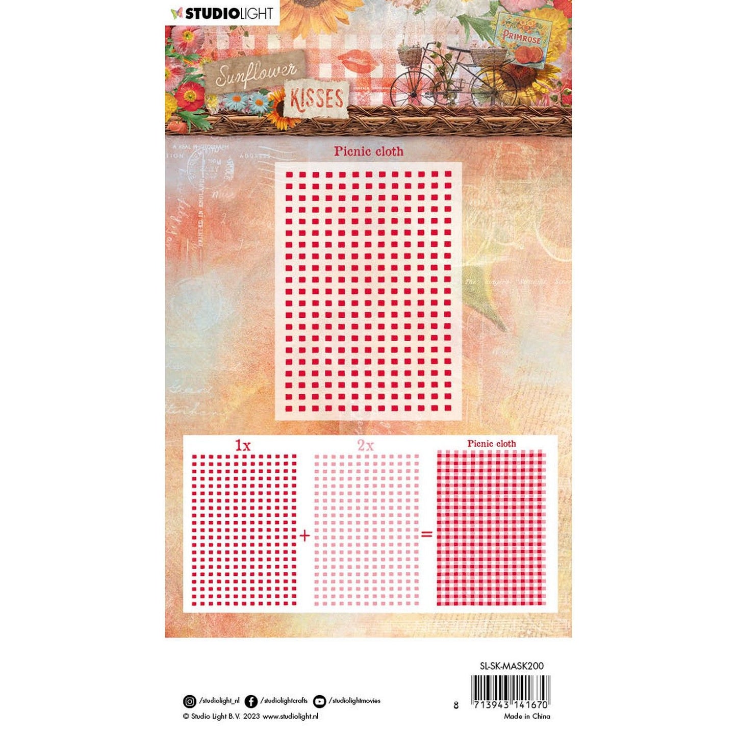Studio light • sunflower kisses mask picnic cloth
