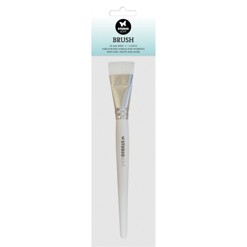 Studio light • brush 33mm wide