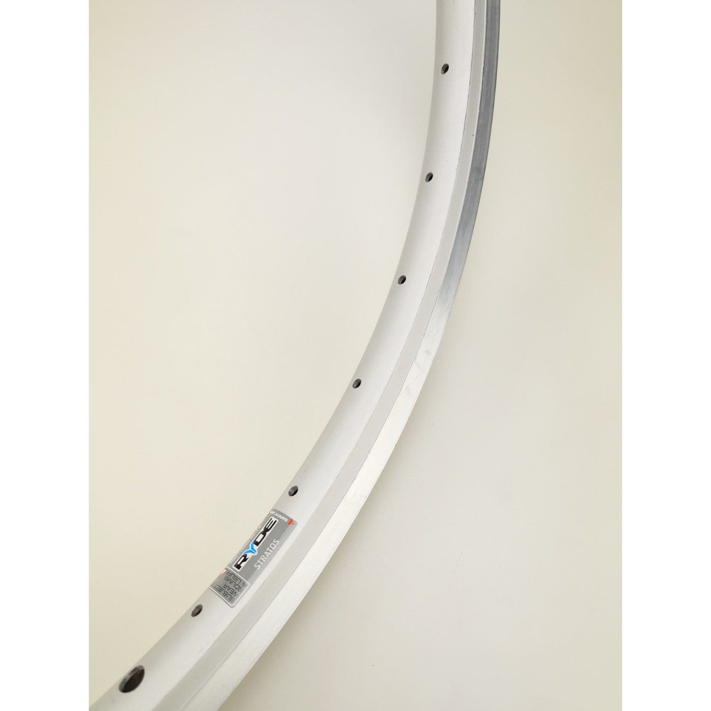 Ryde Velg 28 stratos zilver met remrand