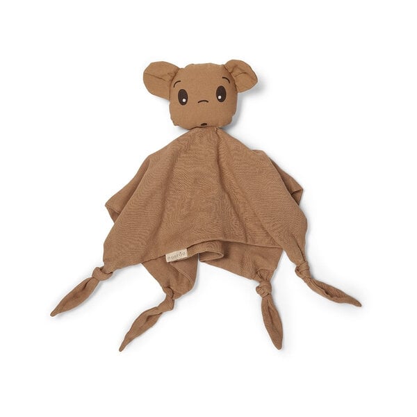 Nuuroo Arie hugging cloth